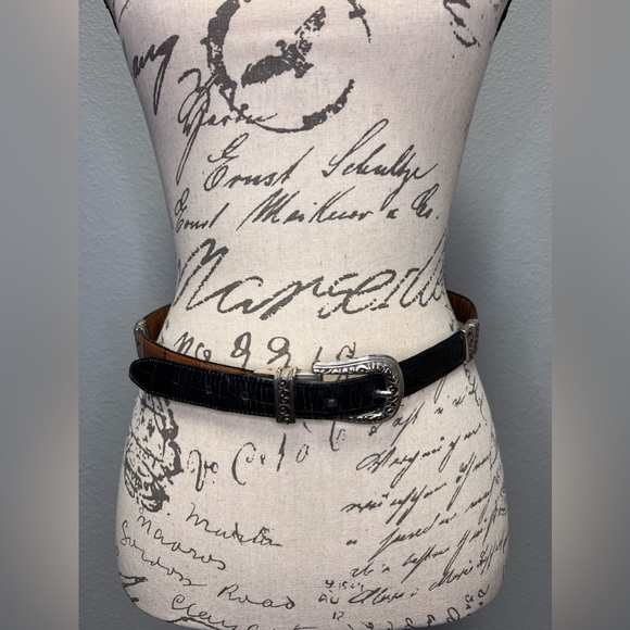 Brighton Lot of 4 Vintage Belts Size S - Picture 2 of 12